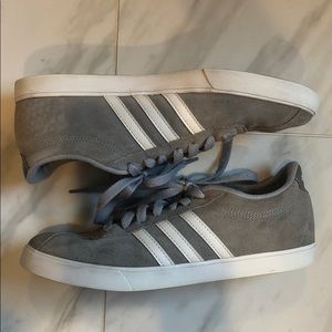 Gray adidas casual tennis shoes